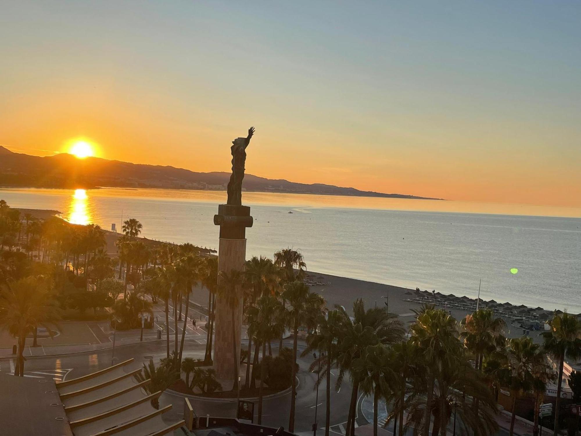 Topmarbella Marina Banus Luxury - Marina Banus Luxurious Sea Views Apartment *
